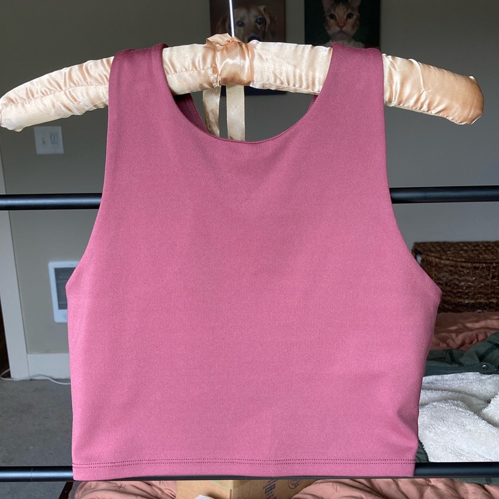 Ultra-Form High-Neck Cropped Tank in Rose